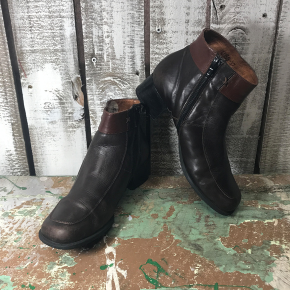 Yofi Shoes - Yofi Distressed BoHo Festival Ankle Boots